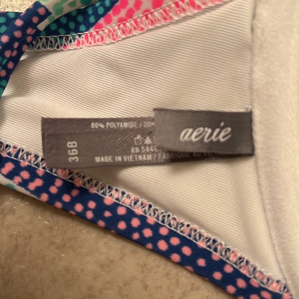 Patterned bikini top - Picture 3 of 3